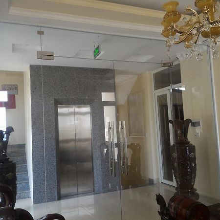 An Hung Hotel Буон Ма Туот Екстериор снимка